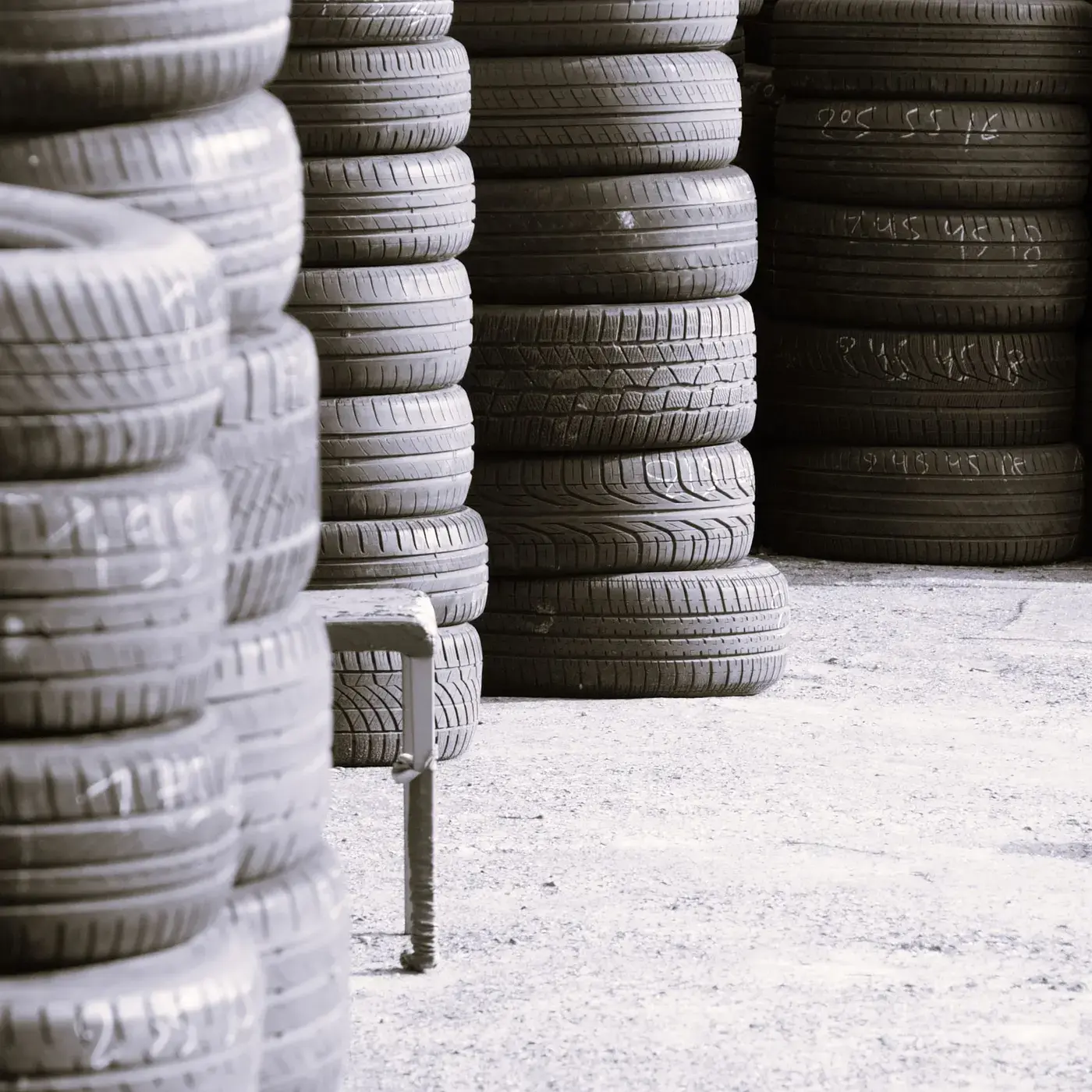 Truck & Bus Tire (TBR)