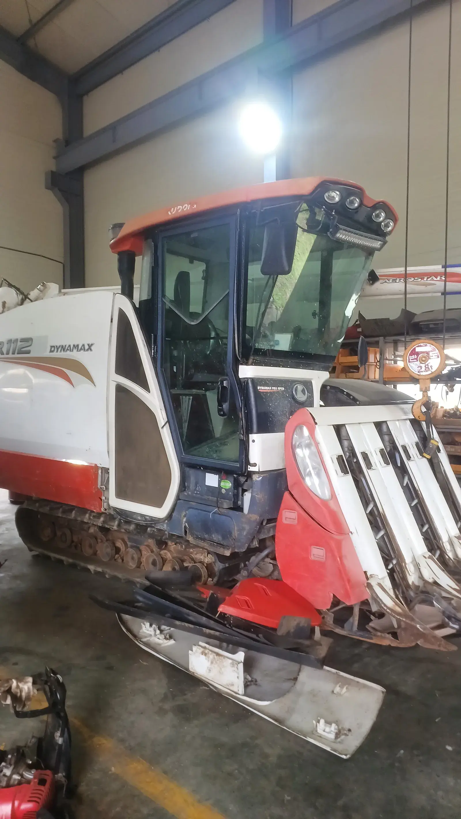 Dynamax ER112 combine harvester